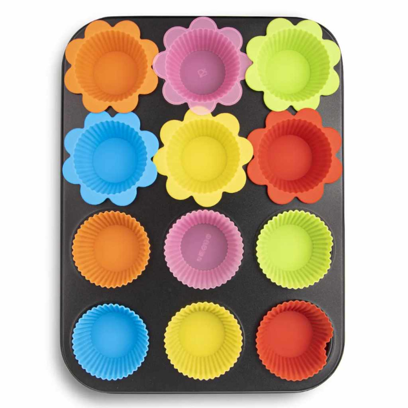 Kovová forma na muffiny se silikonovými košíčky 12 ks