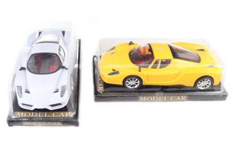 Luxusní sportovní auto na setrvačník