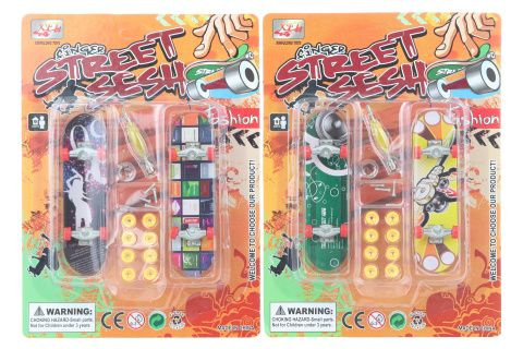 Sada plastových šroubovacích skateboardů s doplňky, mix druhů