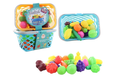 Sada ovoce a zeleniny v košíku pro děti