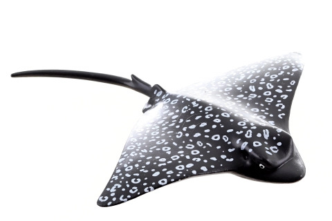 Plastová manta rejnok 15 × 16 cm