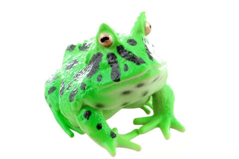 Plastová žába – realistická hračka pro děti