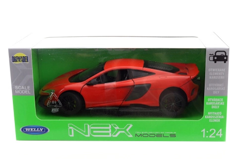 McLaren 675LT coupe model 1:24