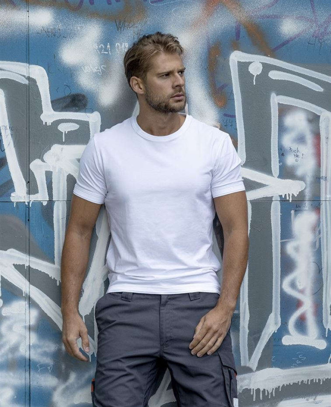 Triko TRENDY bílé vel.XL