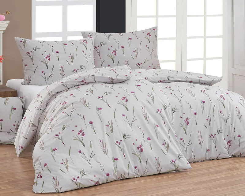 Matějovský Povlečení DANAE, fialové květiny na šedobéžové, bavlna hladká, 140x200cm + 70x90cm