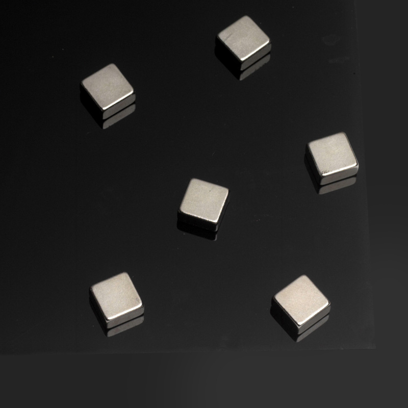 Super silné magnety - kvádr 10 × 10 × 5 mm, 6 ks