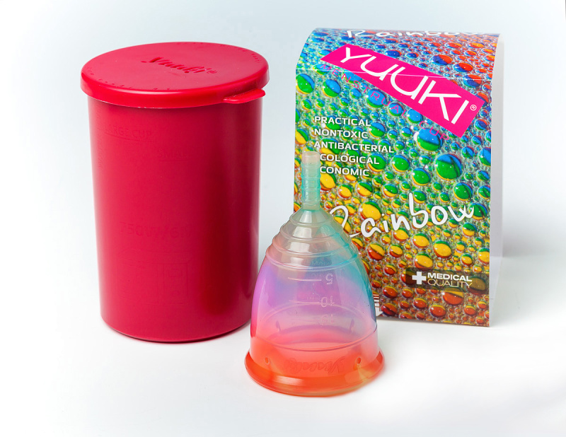 Yuuki Menstruační kalíšek RAINBOW Jolly  CLASSIC Velikost: větší (vhodný pro ženy po porodu)