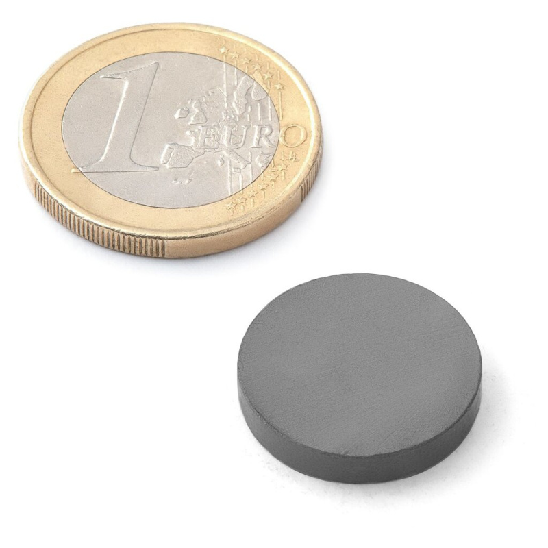 Magnety feritové 18mm (10ks) výška 3mm