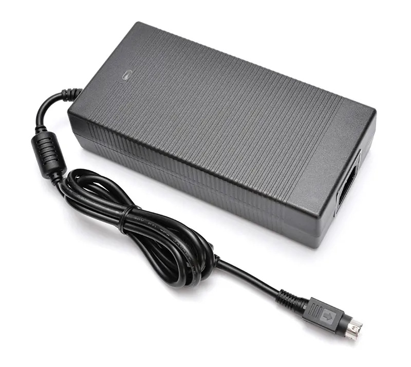Externí napájecí zdroj 150W