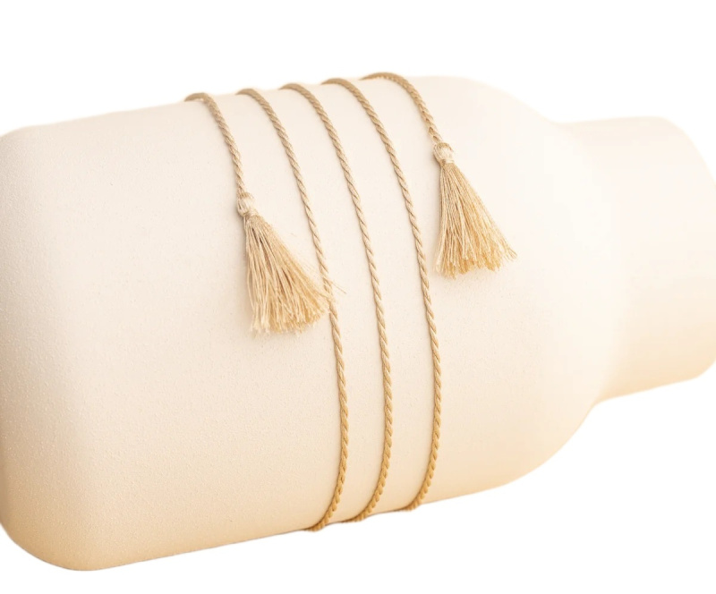 MUMMY BELL Dlouhá béžová hedvábná šňůrka