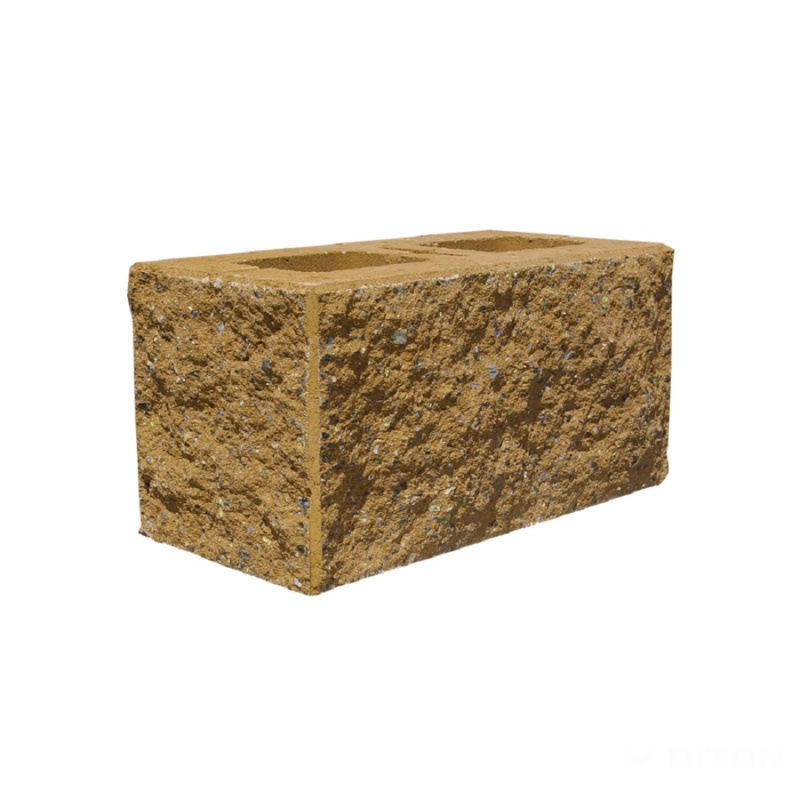 DITON Plotová tvárnice s fazetou D2 třístranná okrová 38,5 x 19 x 19 cm