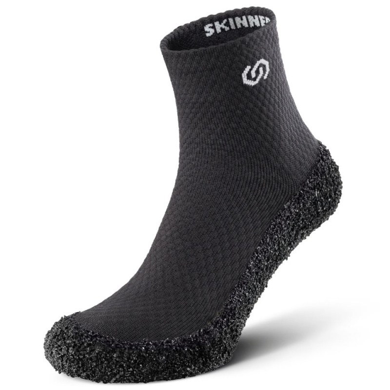 Skinners 2.0 Black - Hexagon Velikost: XXL (47 - 49)