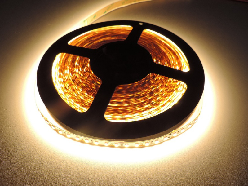 LED pásek ULTRA BRIGHT 24W/m, PROFI, 24V, IP20, 120LED/m, SMD2835, CRI95 Barva světla: Teplá bílá, 3000K