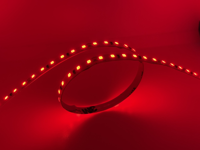 LED pásek 9,6W, 120LED, CRI>85, 8mm, 2OZ, 3M, 24VDC, IP20 Barva světla: Červená