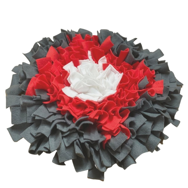 Čmuchacíkoberečky.cz® Čmuchací kobereček extra hustý BAREVNÝ TERČ BÍLO-ČERVENO-SEDY 1530/60X2