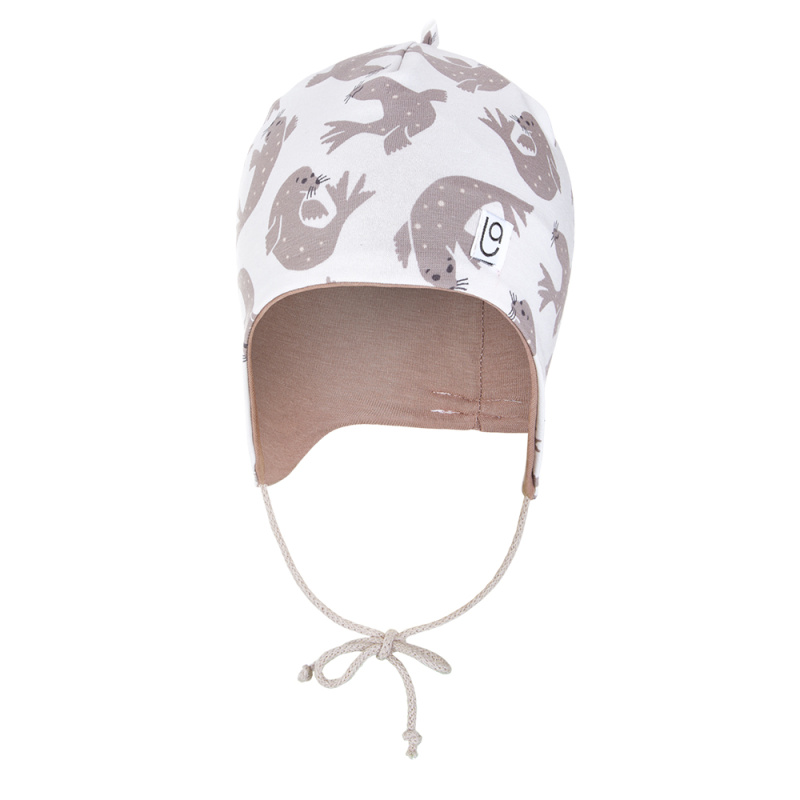 Little Angel Čepice podšitá zavazovací BIO Outlast® - bílá hnědý tuleň/oříšková Velikost čepic: 2 | 39-41 cm