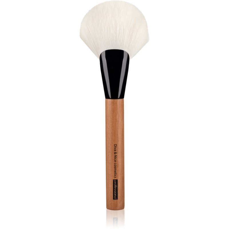 Diva & Nice Cosmetics Professional vějířový štětec MAX 224/2 1 ks