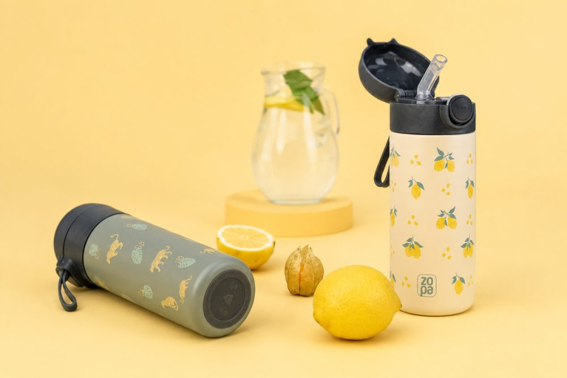 ZOPA Termoska na tekutiny s brčkem a silikonovým držákem 350 ml - Limoncello