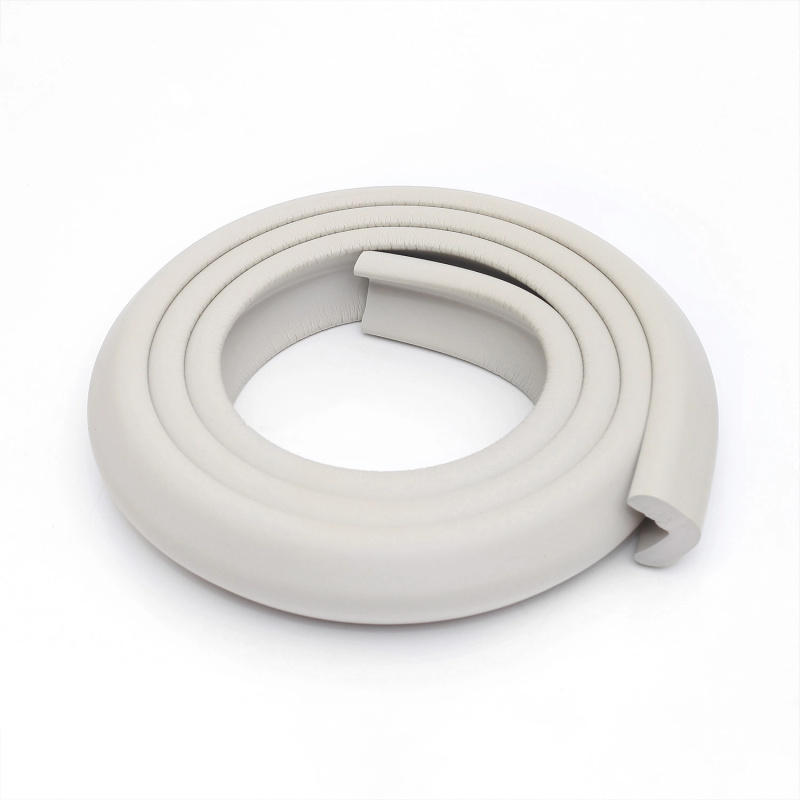 Měkký ochranný pěnový pás, off white