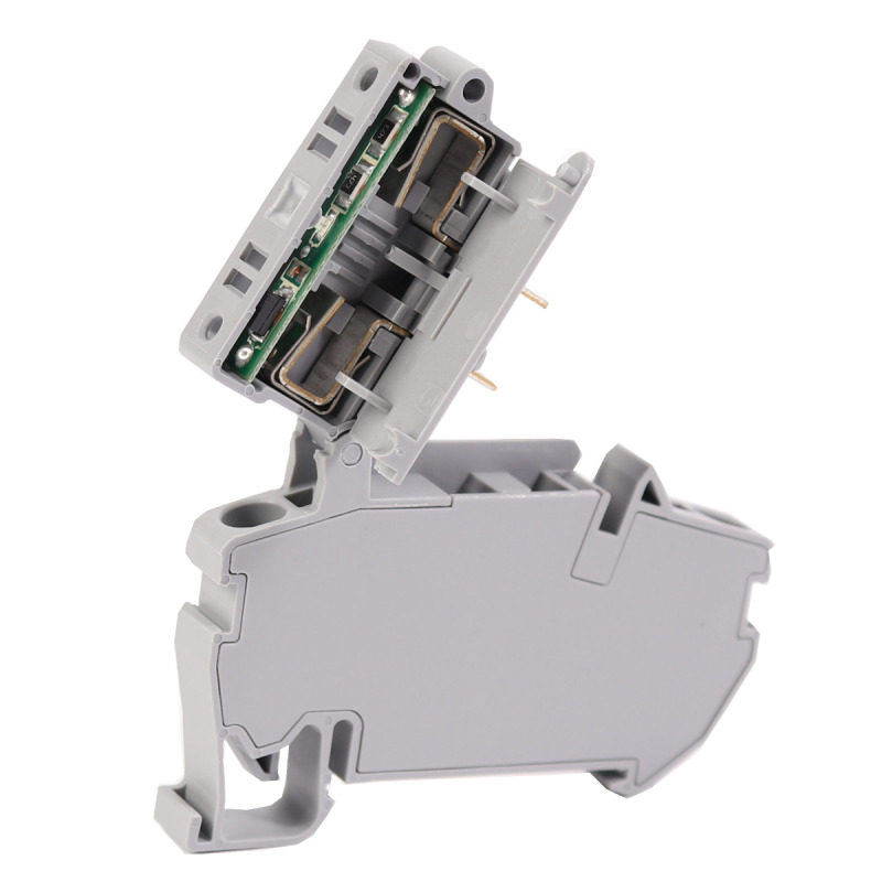 BEČOV A0307269 Svorka push-in PYK 4 SLD/220V pojistková