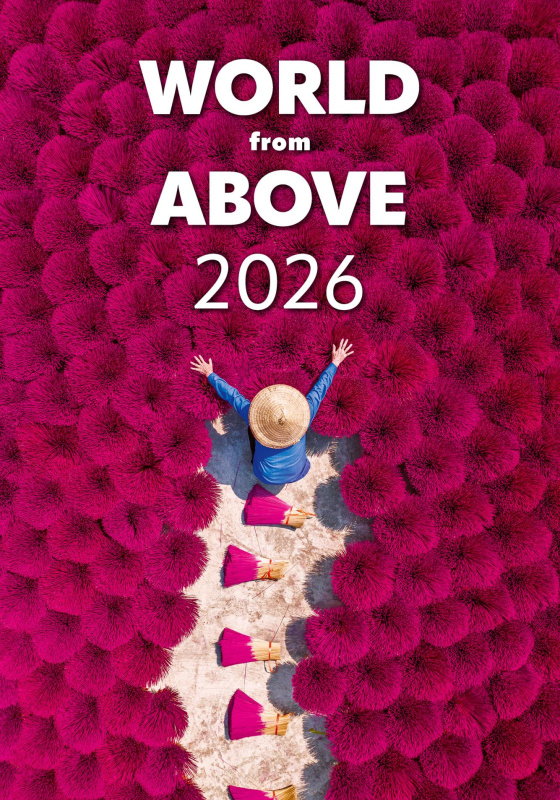 Nástěnný kalendář 2025 World from Above