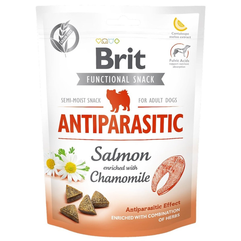 Brit Care Antiparasitic Salmon & Chamomile pamlsky pro psy