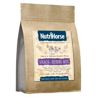 NUTRI HORSE Snack Herbs pro koně 600 g