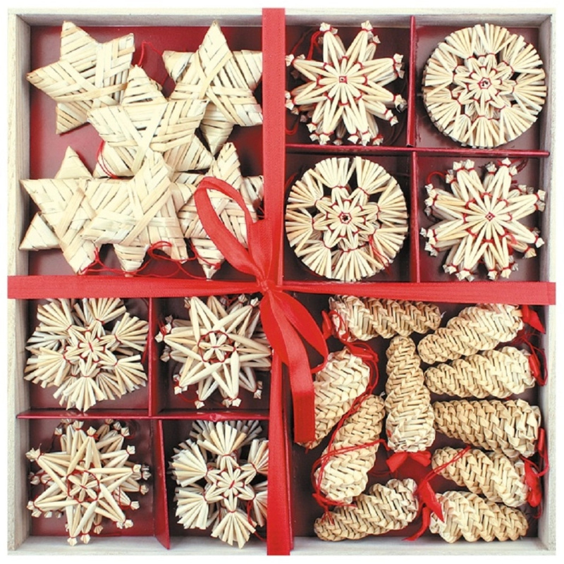 Slaměné dekorace v dřevěné krabičce 56 ks Anděl Přerov s.r.o.