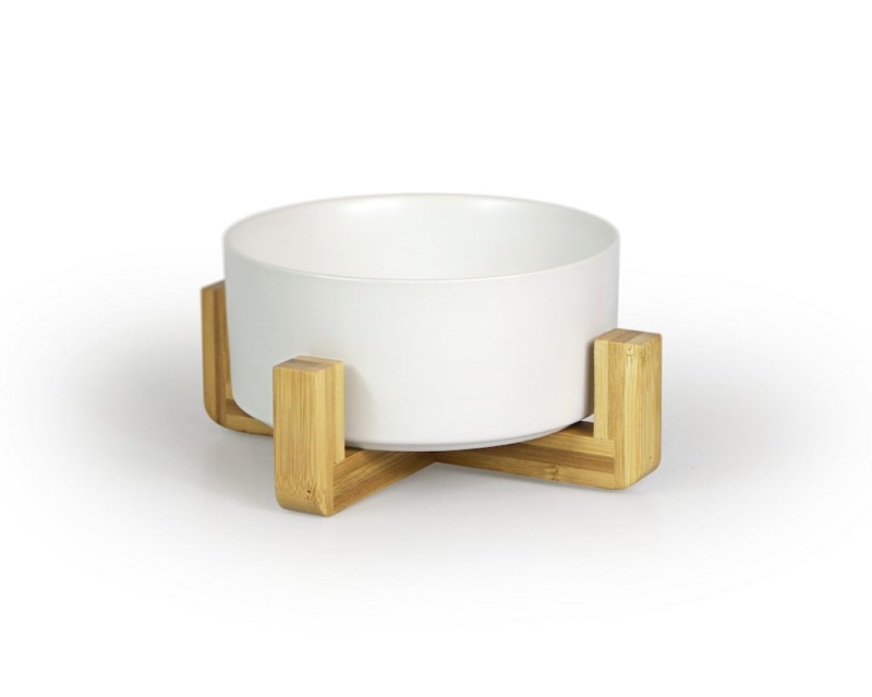 Aminela keramická miska v dřevěném stojanu - bílá 750ml