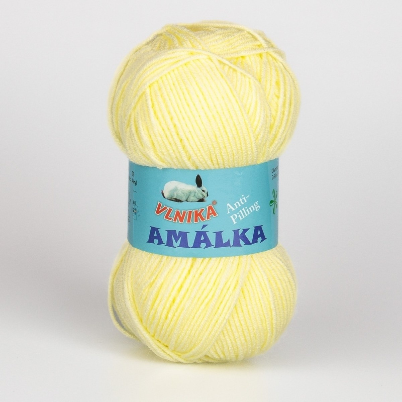 Pletací příze Vlnika AMÁLKA 124 světle žlutá, klasická, antipillingová, 100g/250m
