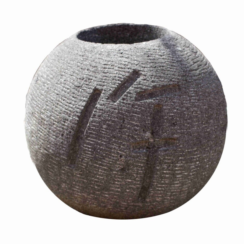 Tsukubai s čínskými znaky 28 cm - láva
