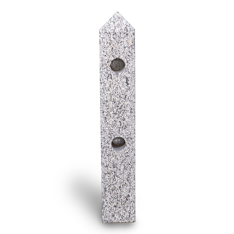 Žulový plotový sloupek - středový 60 cm