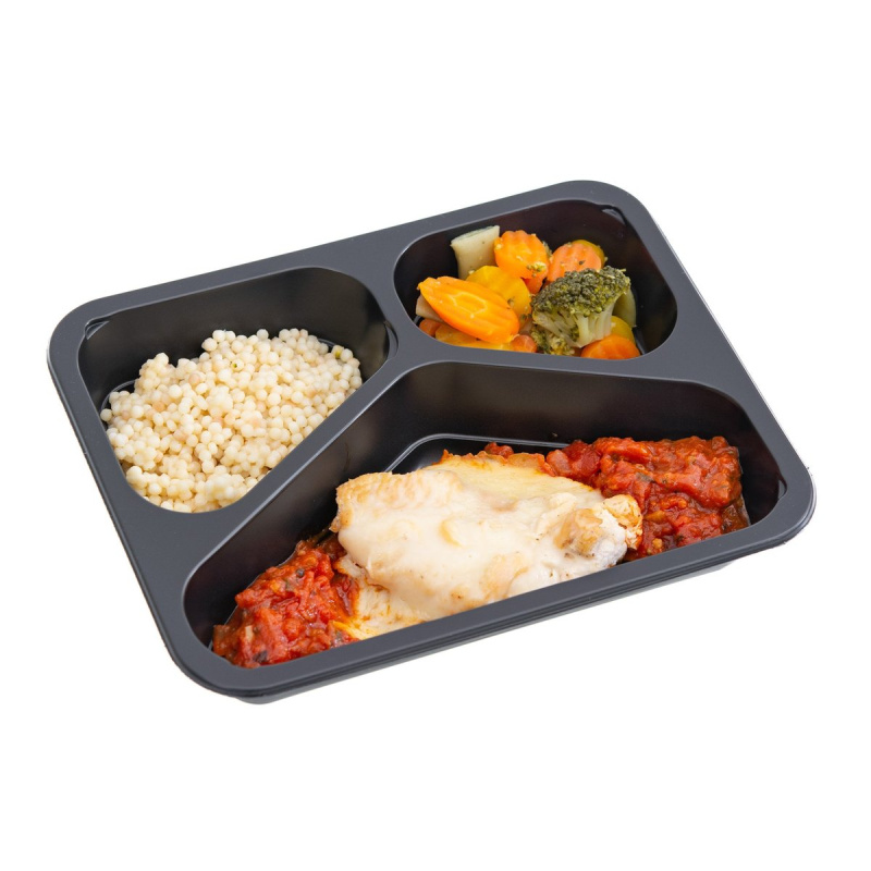 Pappudia Kuřecí steak s mozzarellou a rajčatovou salsou s tarhoňou a zeleninou