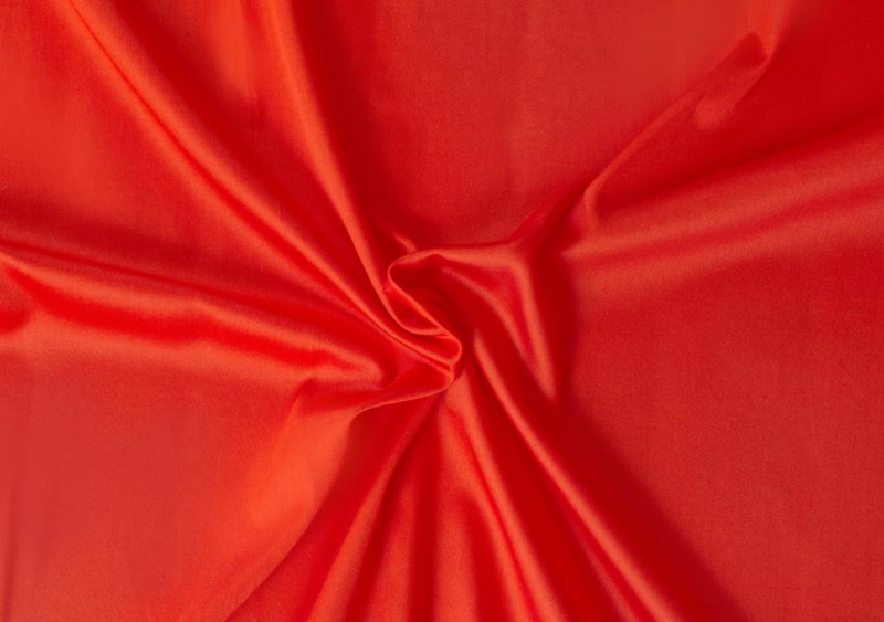 TP Saténové prostěradlo LUXURY COLLECTION 160x200+25 Červené