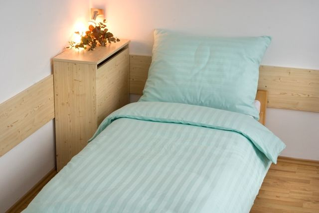 Kvalitex Ložní povlečení atlas grádl 2cm proužek 140x200, 70x90cm zelené Varianta: Hotelmütze - Tasche