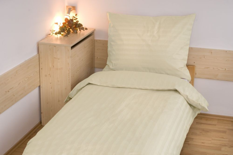 Kvalitex Ložní povlečení atlas grádl proužek 140x200, 70x90cm smetanové Varianta: Hotelmütze - Tasche