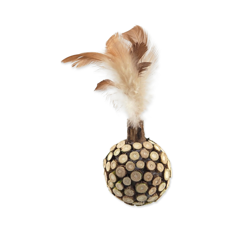 Hračka MAGIC CAT Natural Fun koule s přírodními pírky a oblepené dřevem 13 cm