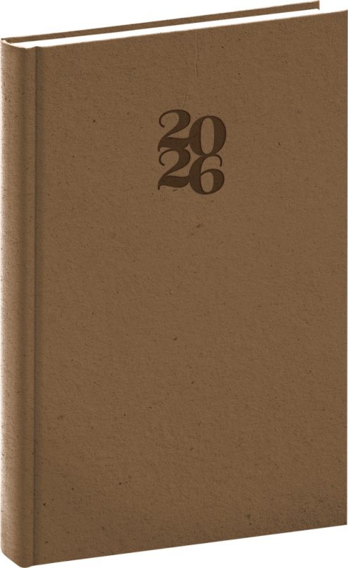 NOTIQUE denní diář Essenza 2026, oříšková barva, 15 x 21 cm