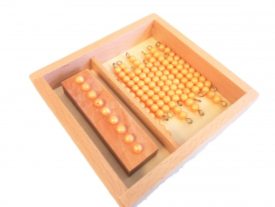 Perlové řetězy pro desítkovou tabulku Montessori