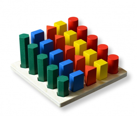 Žebřík - geometrická tělesa Montessori