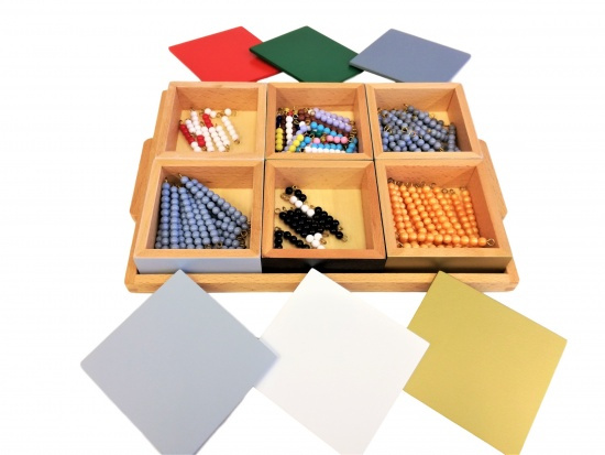 Základní záporná hadí hra Montessori