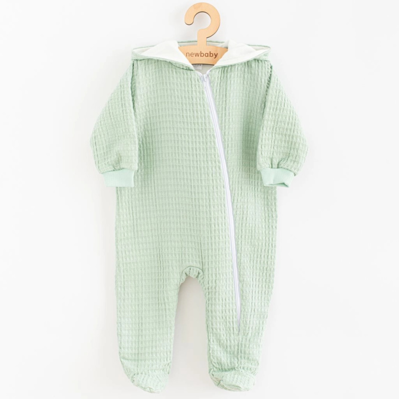 Kojenecký mušelínový overal s kapucí NEW BABY Comfort Clothes šalvějový