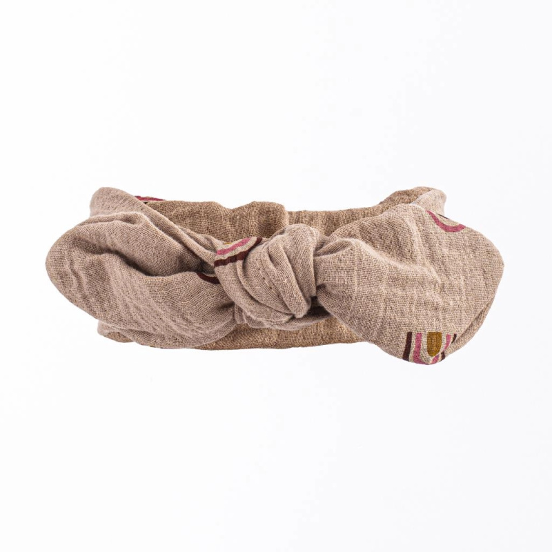 Mušelínová kojenecká čelenka s duhou NEW BABY