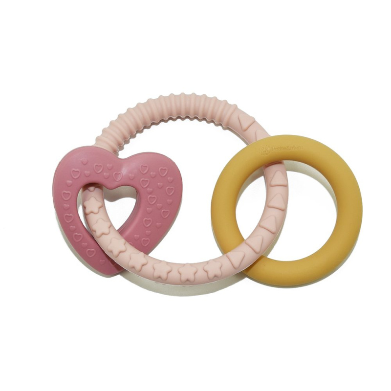 Petite&Mars Silicone teether kousátko Love 0 m+ 1 ks