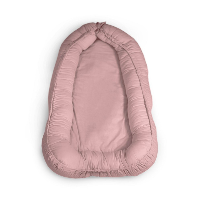 Petite&Mars Hnízdo ochranné pro miminko FEEL SAFE Dusty Pink 90 x 60 cm