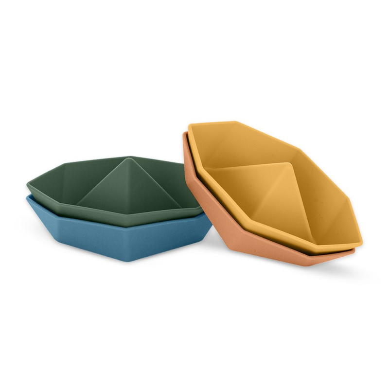 Petite&Mars Water Toys hračka do vody 6 m+ Ships 4 ks