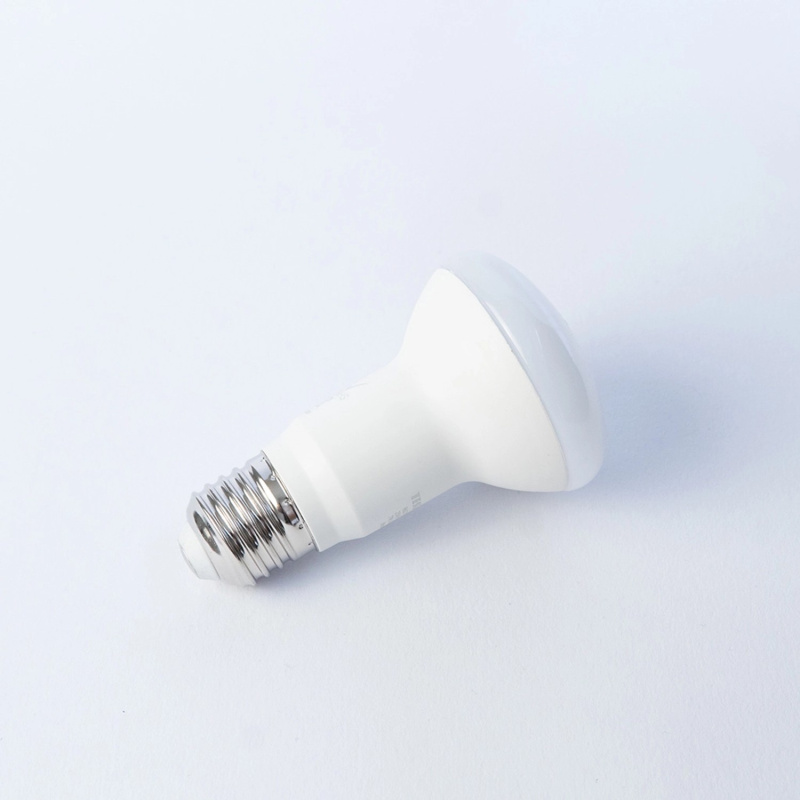 LED žárovka Reflektor R63 7W E27 6500K