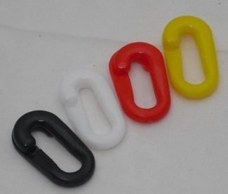 Plastová karabinka - červená - PRL061čv