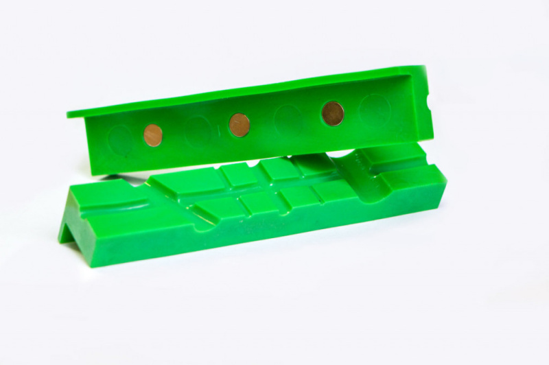 Magnetické TPU čelisti do svěráku 158x30x27 mm - QJ70516