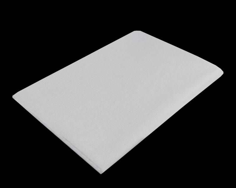 Polytex Vlizelín 350399 jednostranně lepící / nažehlovací, jemný, bílý (šedý nádech), š. 100cm, 20+15g/m2 (látka v metráži)